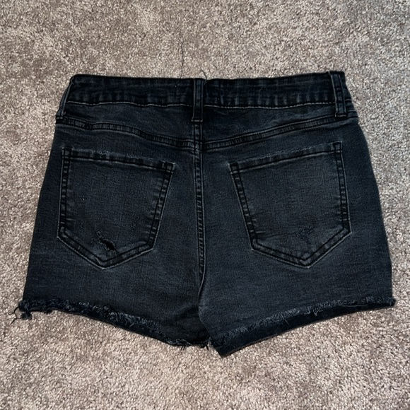 Just USA Fray Hem High Rise Short - Picture 3 of 3